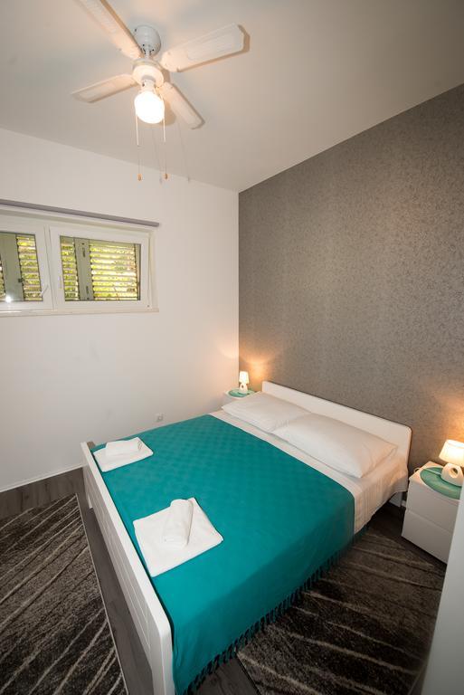Apartment Emma Kaštela Zewnętrze zdjęcie