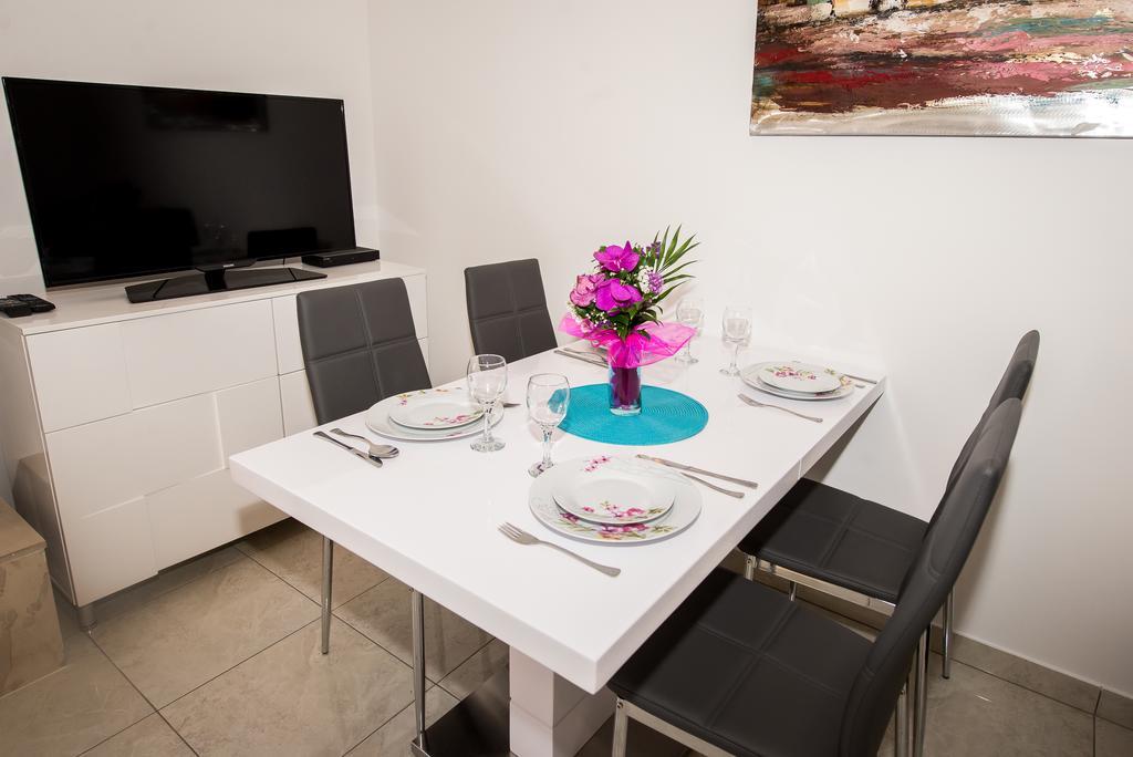Apartment Emma Kaštela Zewnętrze zdjęcie