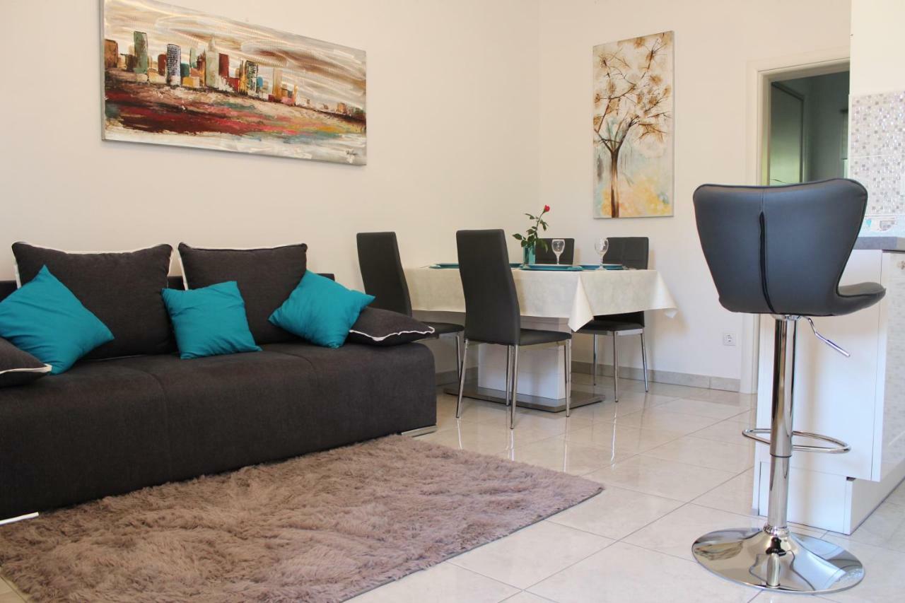 Apartment Emma Kaštela Zewnętrze zdjęcie