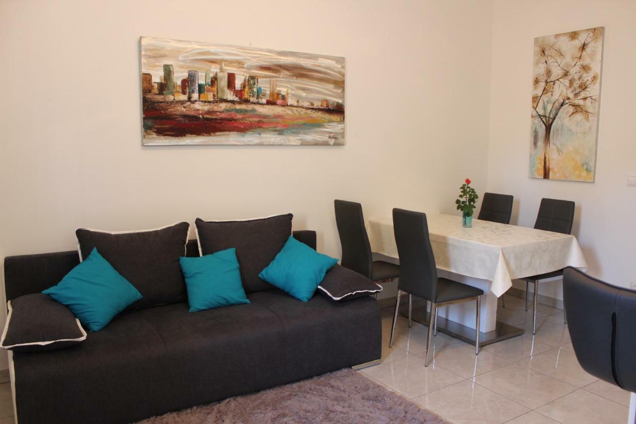 Apartment Emma Kaštela Zewnętrze zdjęcie