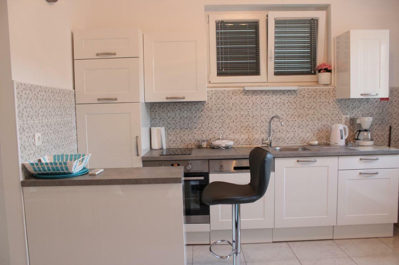 Apartment Emma Kaštela Zewnętrze zdjęcie