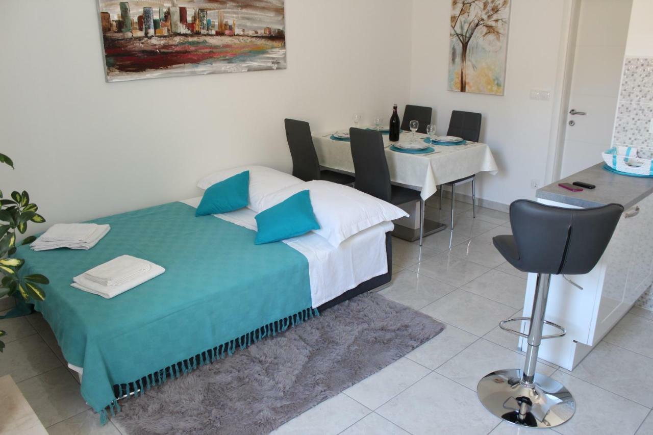 Apartment Emma Kaštela Zewnętrze zdjęcie